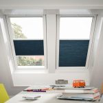 וילון הצללה עם קפלים